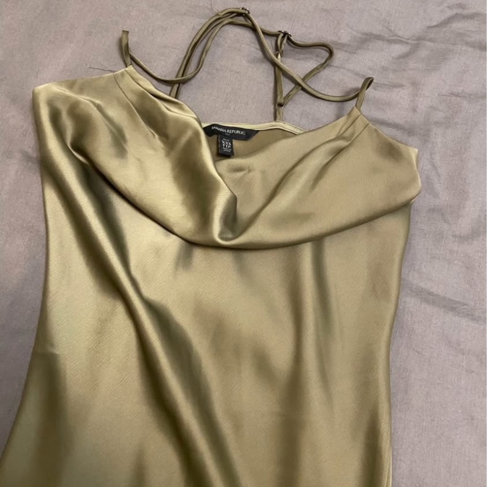 Banana Republic Satin Slip Dress - Picture 4 of 5